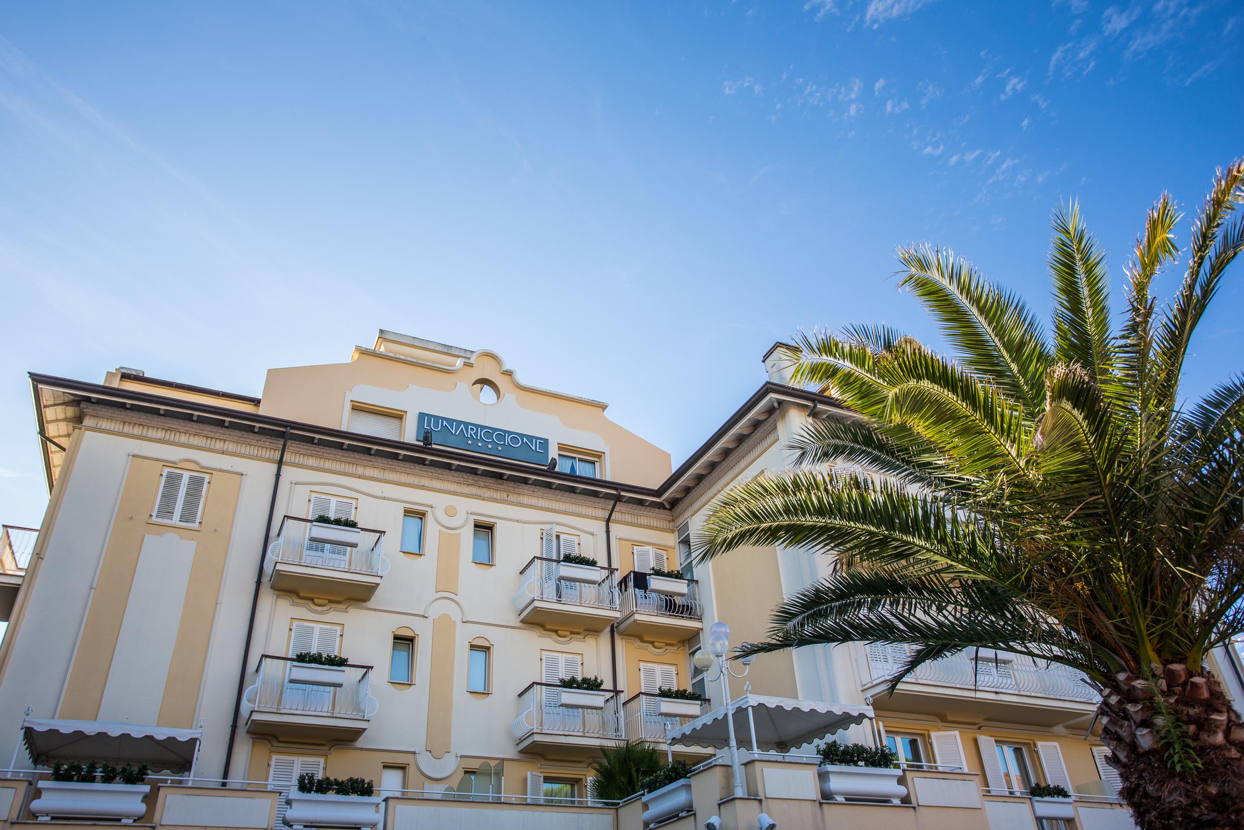 Hotel Luna Riccione E Aqua Spa Only Adults +12 Kültér fotó