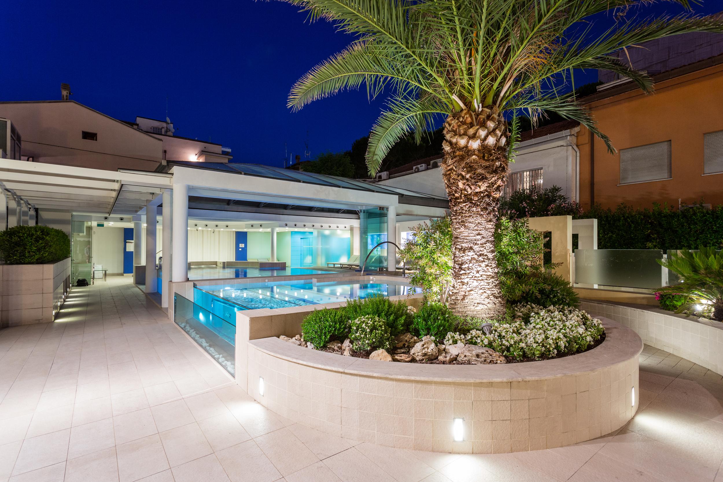 Hotel Luna Riccione E Aqua Spa Only Adults +12 Kültér fotó