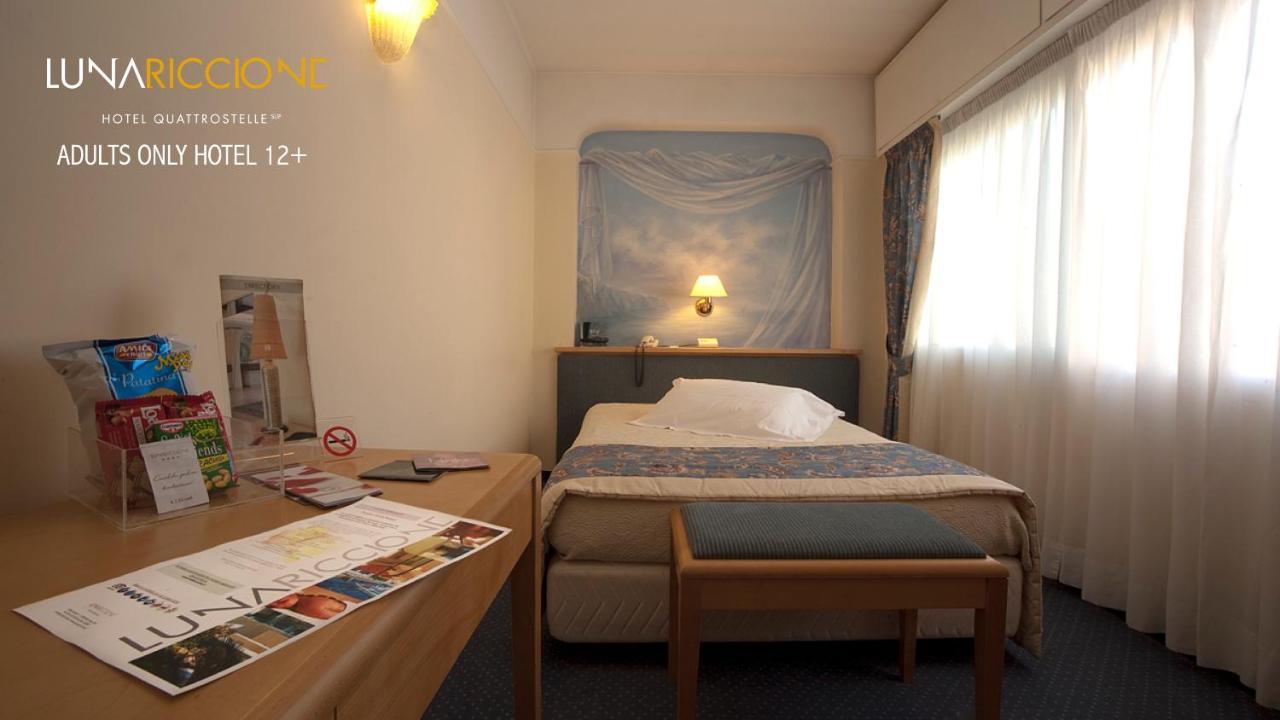 Hotel Luna Riccione E Aqua Spa Only Adults +12 Kültér fotó